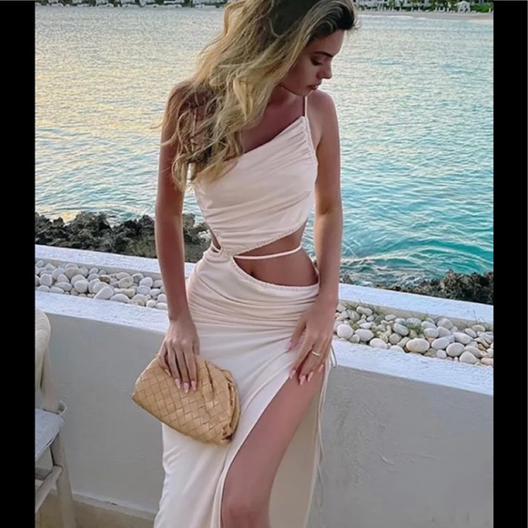 Dresses & Skirts - Summer dress, open back dress, cut-out dress